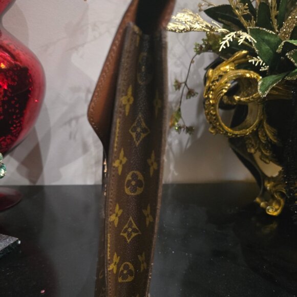 VVGUC Authentic LV Monogram Document Bag - Picture 4 of 12